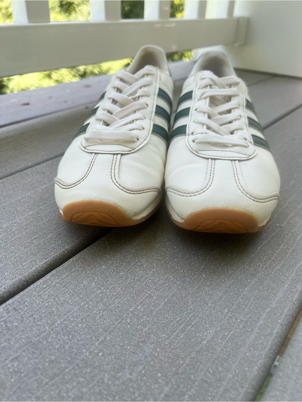 Adidas White and Green Casual Leather Sneakers 7 - Picture 2 of 9